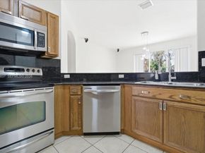 8730 NW 110th Ave, Doral FL 33178