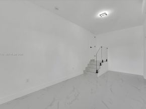 910 NW 133rd St, North Miami FL 33168