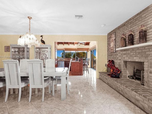 9291 SW 36th St, Miami FL 33165