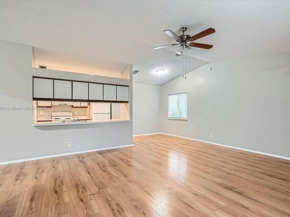 10897 Grandview Ct, Royal Palm Beach FL 33411