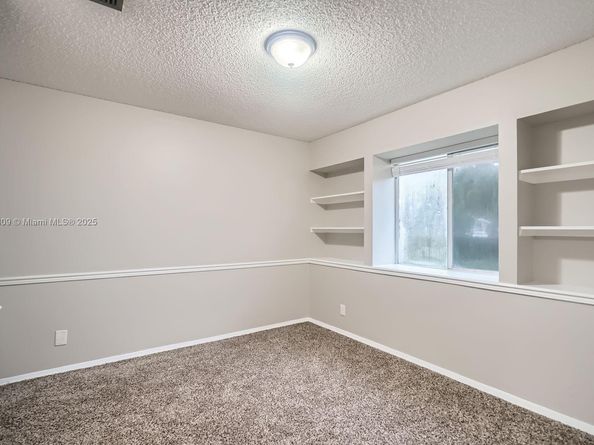 10897 Grandview Ct, Royal Palm Beach FL 33411
