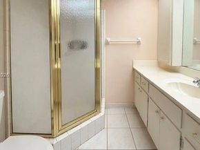 900 SW 12th St 110, Fort Lauderdale FL 33315