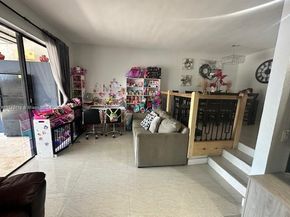 8920 Palm Tree Ln 8920, Pembroke Pines FL 33024
