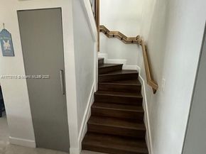 8920 Palm Tree Ln 8920, Pembroke Pines FL 33024