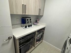 8920 Palm Tree Ln 8920, Pembroke Pines FL 33024