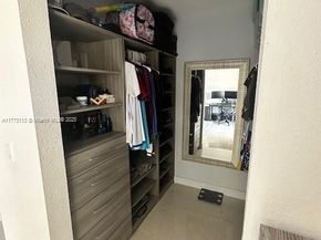 8920 Palm Tree Ln 8920, Pembroke Pines FL 33024