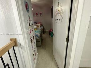 8920 Palm Tree Ln 8920, Pembroke Pines FL 33024