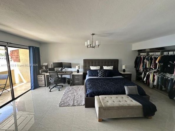 8920 Palm Tree Ln 8920, Pembroke Pines FL 33024