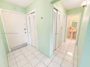 16701 NE 13th Ave 102, Miami FL 33162