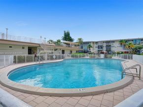 16701 NE 13th Ave 102, Miami FL 33162