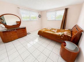 16701 NE 13th Ave 102, Miami FL 33162