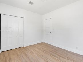 3230 Taft St, Hollywood FL 33021