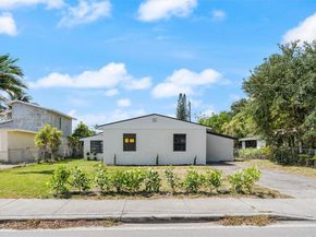 3230 Taft St, Hollywood FL 33021