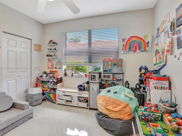 4703 SW 176th Ter, Miramar FL 33029
