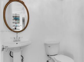 5701 Biscayne Blvd PH9, Miami FL 33137