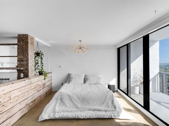 5701 Biscayne Blvd PH9, Miami FL 33137