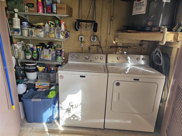 20160 NE 3rd Ct 8, Miami FL 33179