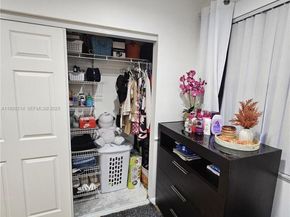 20160 NE 3rd Ct 8, Miami FL 33179