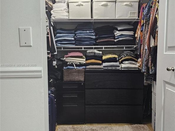 20160 NE 3rd Ct 8, Miami FL 33179