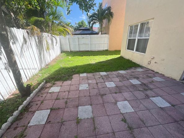3310 Indian Key Blvd, Margate FL 33063