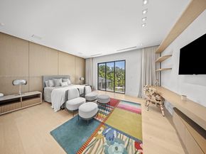 5700 SW 91st St, Pinecrest FL 33156