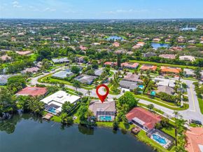 16561 Royal Poinciana Dr, Weston FL 33326