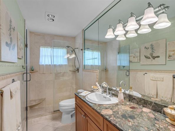 16561 Royal Poinciana Dr, Weston FL 33326