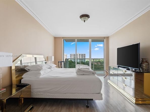 3201 NE 183rd St 1107, Aventura FL 33160