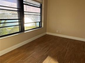 201 Lake Pointe Dr 202, Oakland Park FL 33309