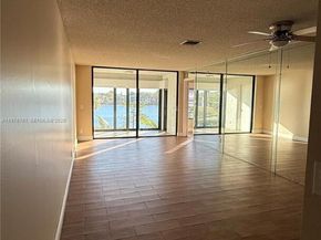 201 Lake Pointe Dr 202, Oakland Park FL 33309
