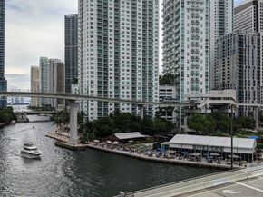 350 S Miami Ave 1901, Miami FL 33130