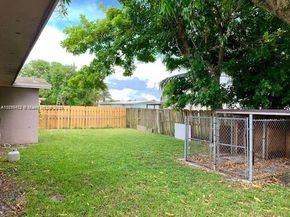 6720 NW 28th St, Sunrise FL 33313