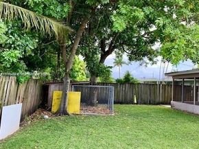 6720 NW 28th St, Sunrise FL 33313