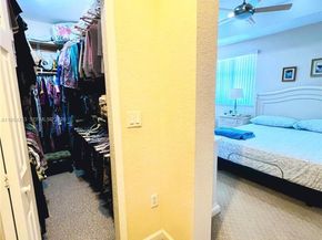 2499 SE 14th St, Homestead FL 33035