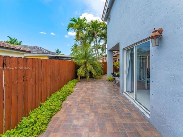 14011 SW 151st Ave, Miami FL 33196