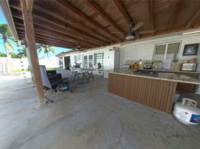 20610 SW 125th Ct, Miami FL 33177