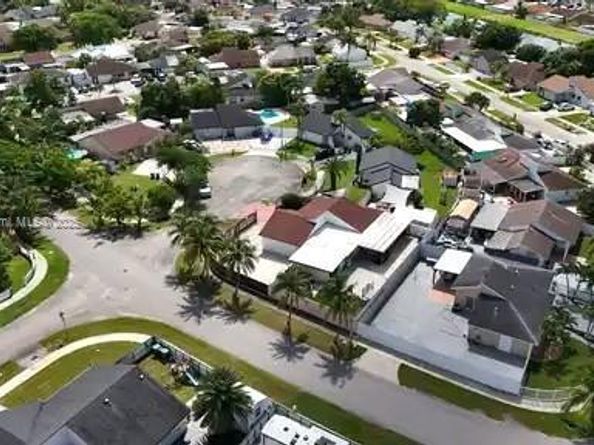 20610 SW 125th Ct, Miami FL 33177