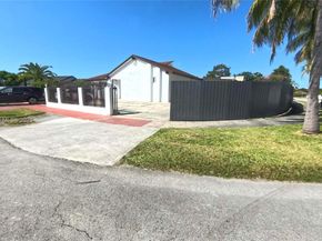 20610 SW 125th Ct, Miami FL 33177