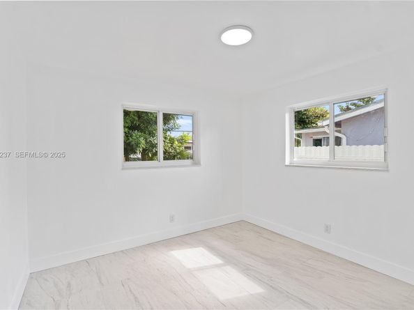 230 SW 29th Ave, Fort Lauderdale FL 33312