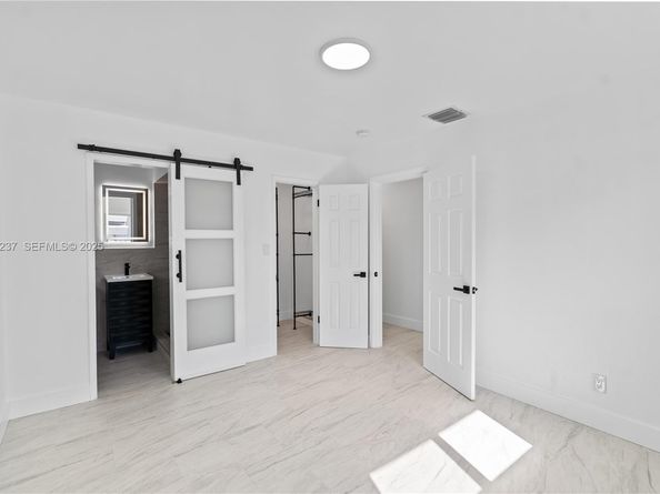 230 SW 29th Ave, Fort Lauderdale FL 33312