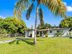 230 SW 29th Ave, Fort Lauderdale FL 33312