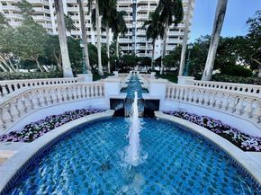 2000 Island Blvd 1801, Aventura FL 33160