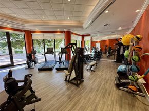 2000 Island Blvd 1801, Aventura FL 33160