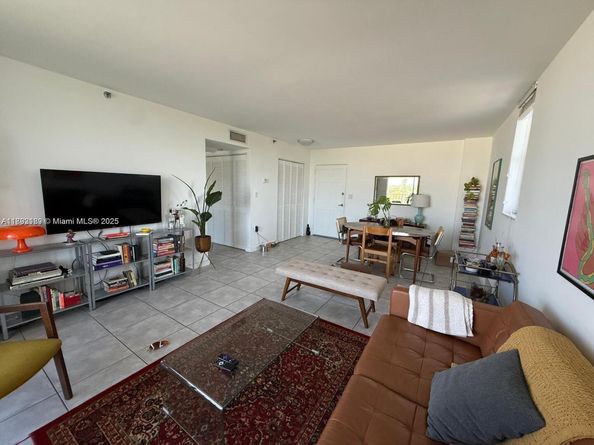 650 NE 64 G608, Miami FL 33138