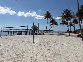 650 NE 64 G608, Miami FL 33138