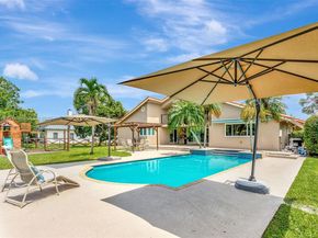 14100 SW 21st St, Davie FL 33325