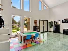 14100 SW 21st St, Davie FL 33325