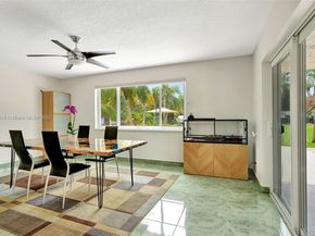14100 SW 21st St, Davie FL 33325