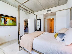 3301 NE 1st Ave H1402, Miami FL 33137