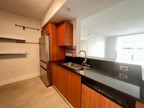 2775 NE 187th St 326, Aventura FL 33180